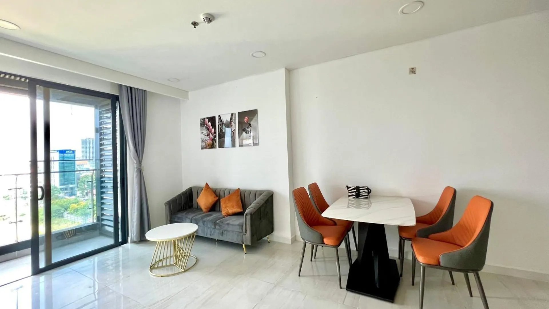2Br Apartment In Kingdom101-District 10 Ho Chi Minh City