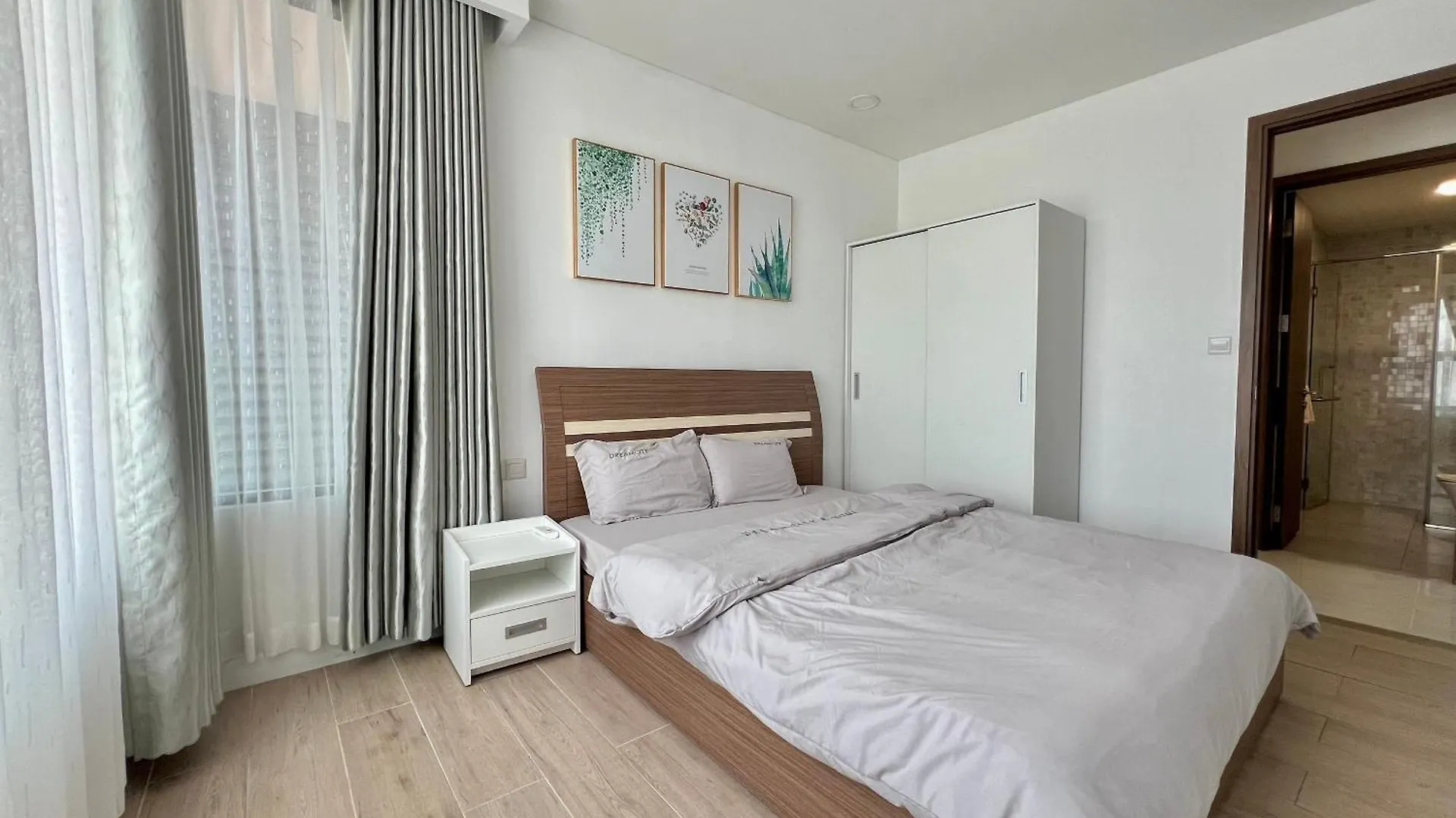 2Br Apartment In Kingdom101-District 10 Ho Chi Minh City