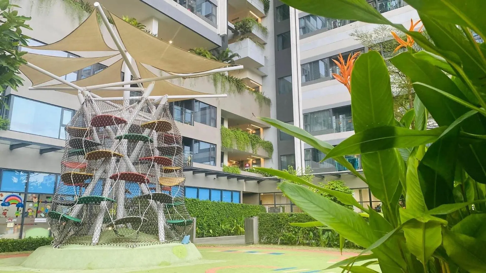 2Br Apartment In Kingdom101-District 10 Ho Chi Minh City