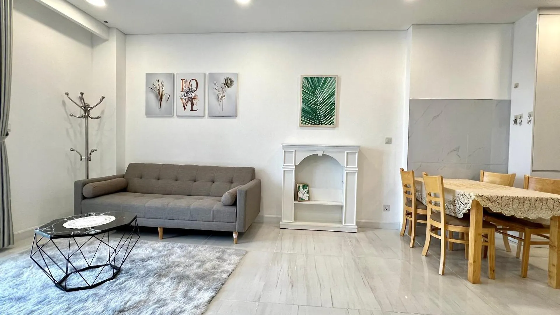 2Br Apartment In Kingdom101-District 10 Ho Chi Minh City