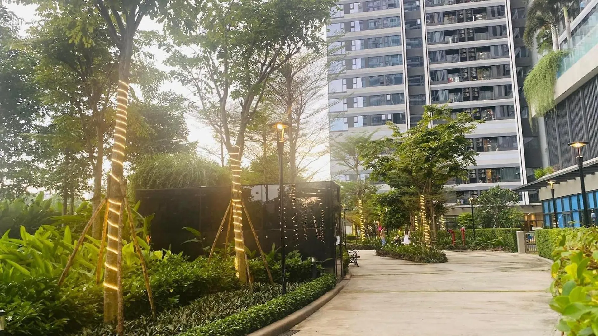2Br Apartment In Kingdom101-District 10 Ho Chi Minh City 0*,  Vietnam
