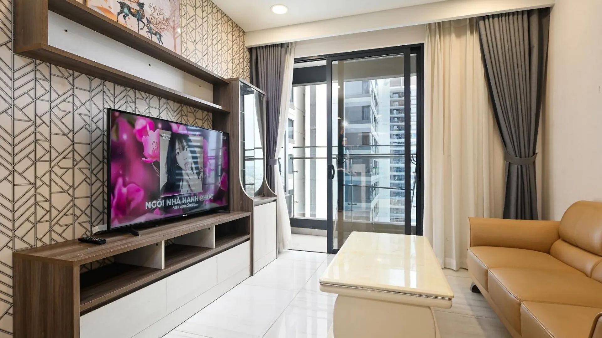 2Br Apartment In Kingdom101-District 10 Ho Chi Minh City