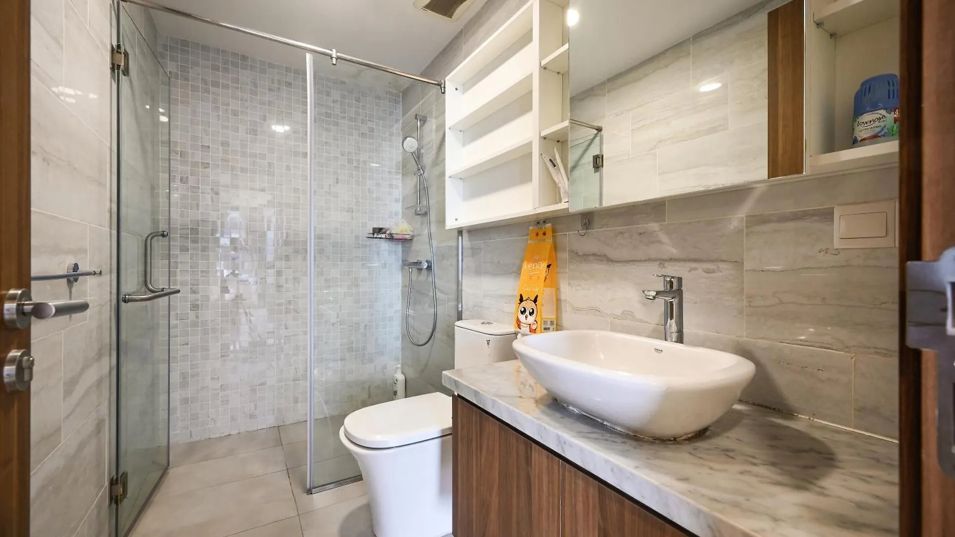 2Br Apartment In Kingdom101-District 10 Ho Chi Minh City