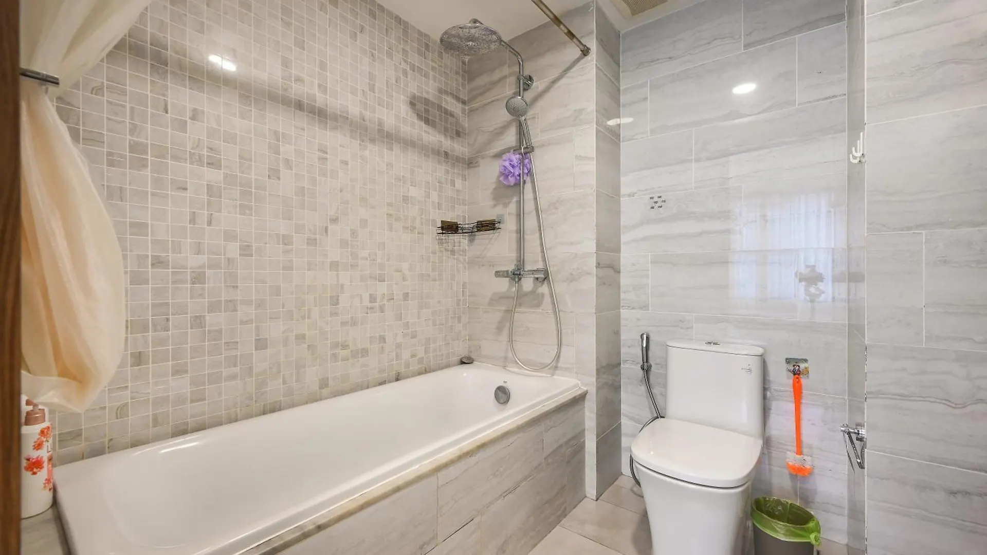 2Br Apartment In Kingdom101-District 10 Ho Chi Minh City 0*,